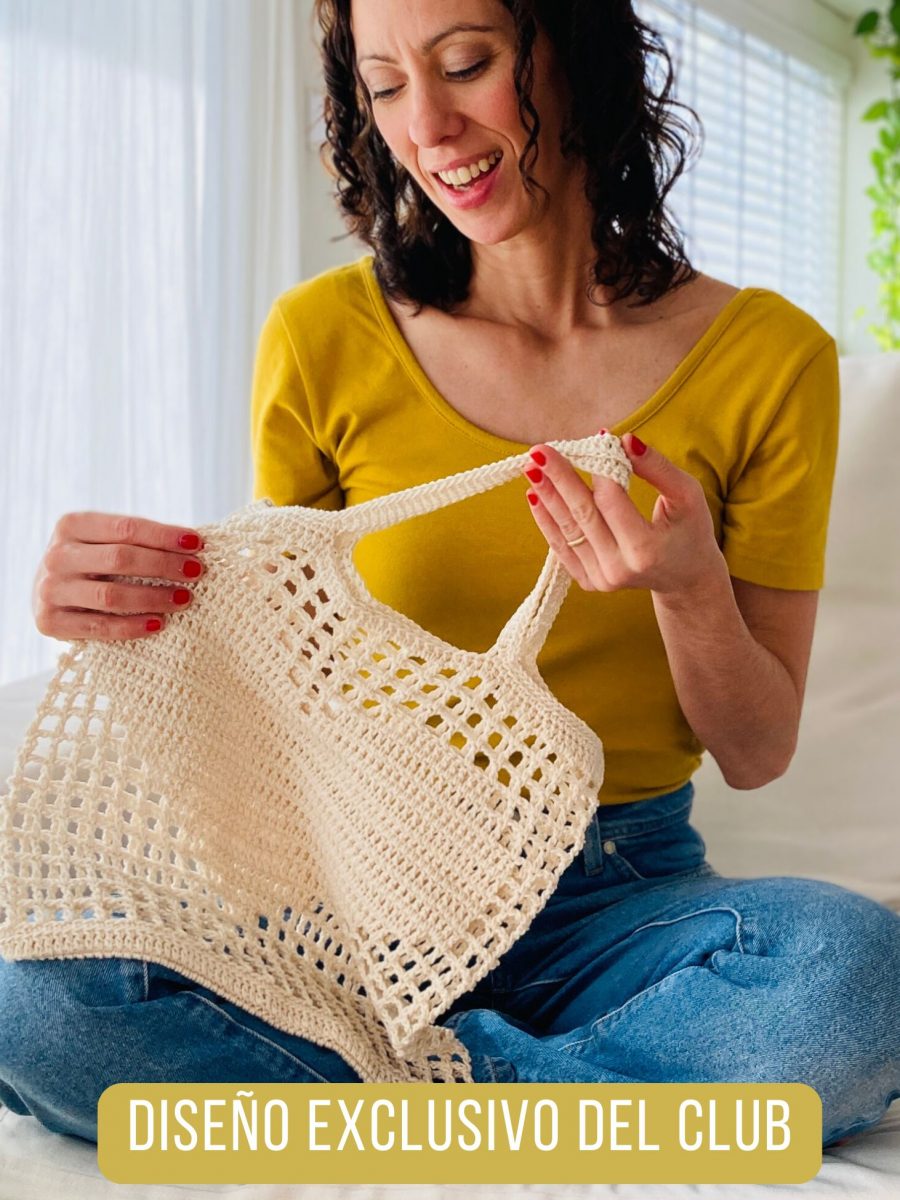 Bolsa Red con Diseño en Filet Crochet